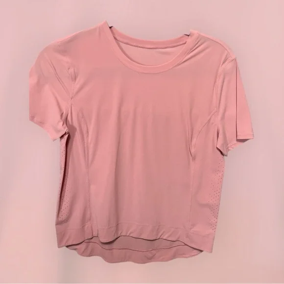 Lululemon shortsleeved top - Picture 2 of 3